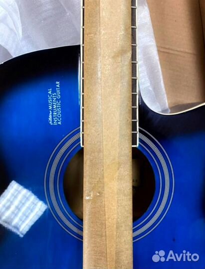 Гитара акустическая
