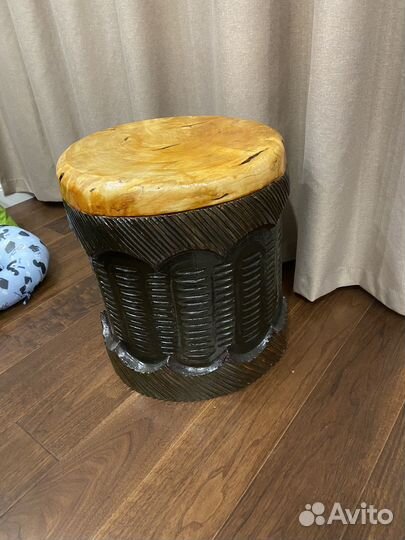 Табурет из капа