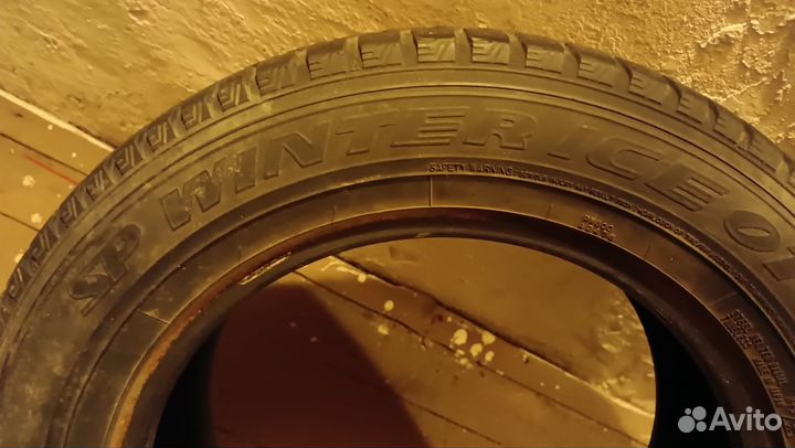 Dunlop SP Winter Ice 07 205/60 R16