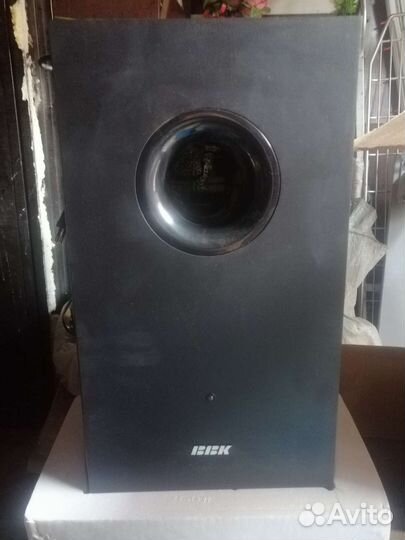 Санбуфер bbk sw-10 musician 200w