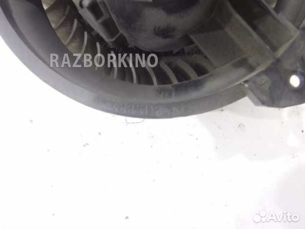 Моторчик печки Крайслер