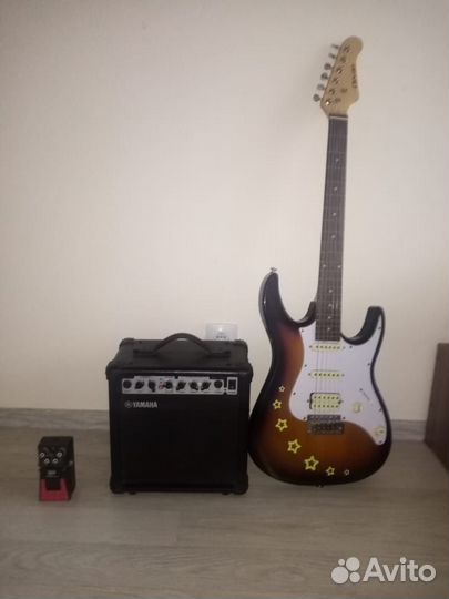 Электрогитара с комбиком бу