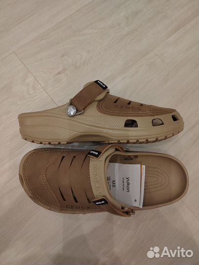 Crocs Yukon крокс тапочки,сланцы,тапки, сандали