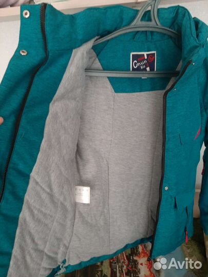 Куртка демисезонная на рост 152