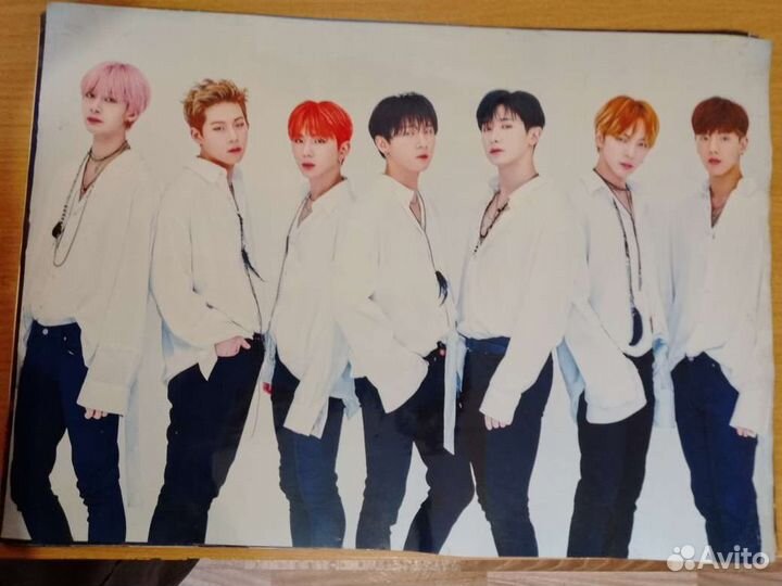 Плакат MonstaX