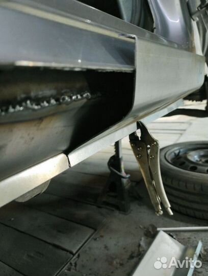 Пороги Geely Emgrand EC7 на все авто кузовные