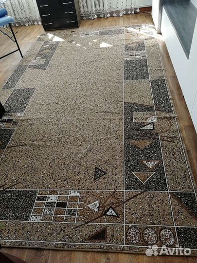 Ковёр 4,4 на 2,5