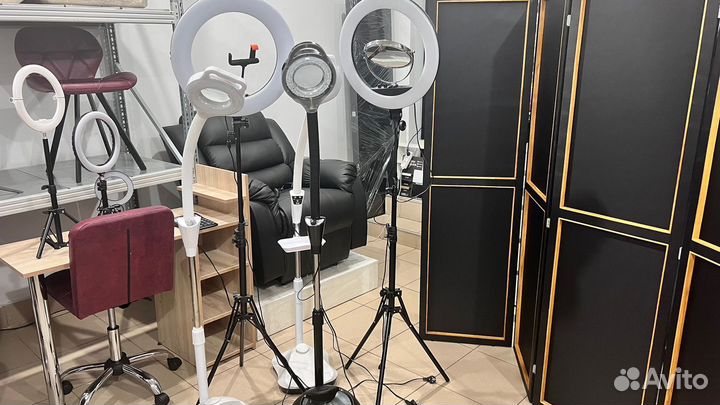 Кольцевая лампа со штативом