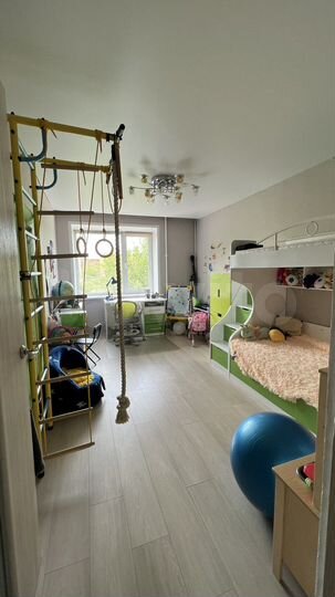 2-к. квартира, 65 м², 2/6 эт.