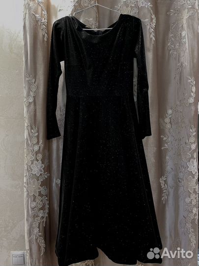 Вечернее платье