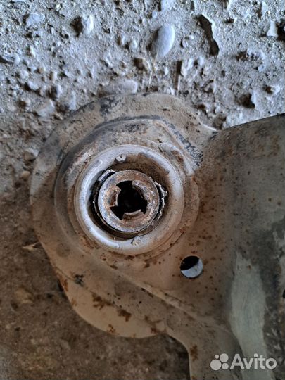 Подрамник передний Chevrolet Lacetti