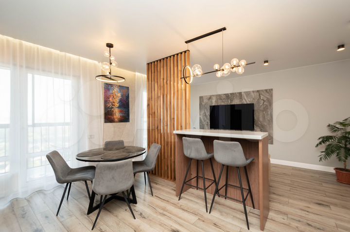 3-к. квартира, 100 м², 13/17 эт.