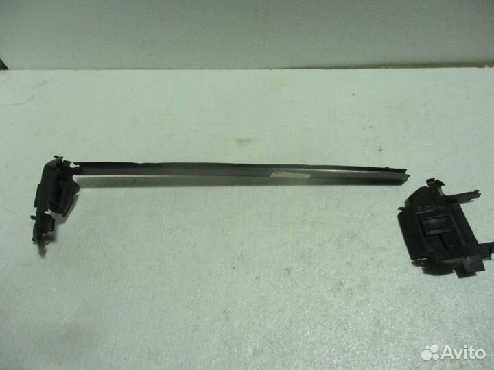 Воздуховод радиатора нижний Mercedes S W221