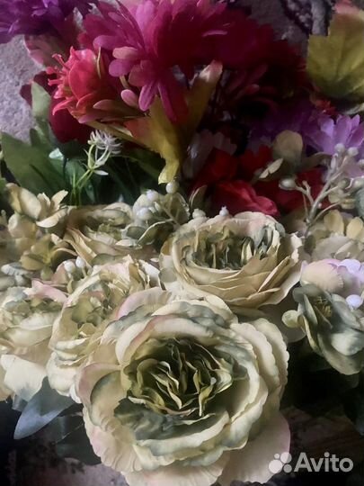 Букет из искусственных цветов