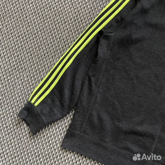 Свитшот Adidas Essentials (M)