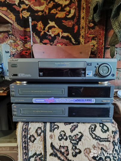 Видеомагнитофон