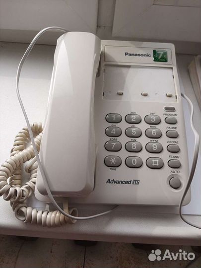 Стационарный телефон panasonic