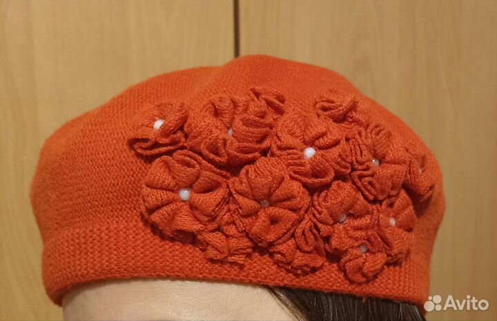 Беретка, шапка женская