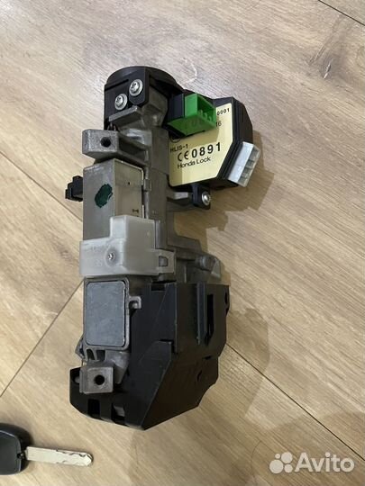 Замок зажигания Honda accord 7