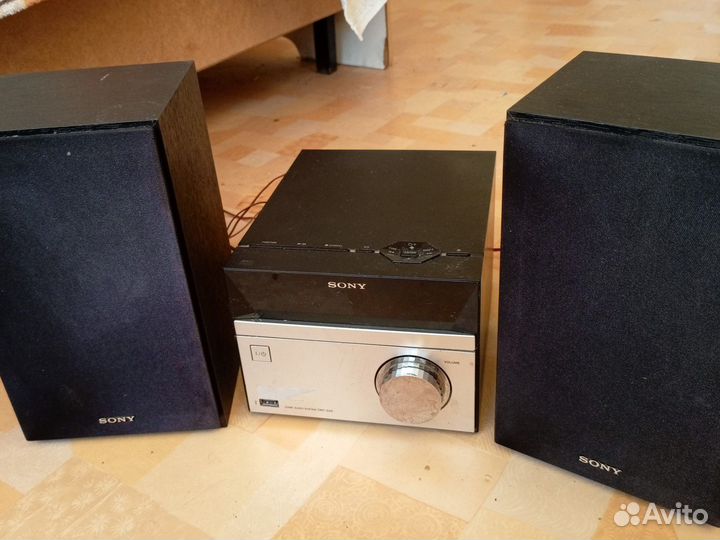 Музыкальный центр, колонки