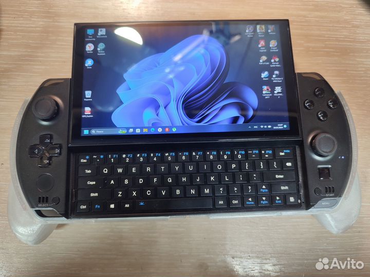 Игровая приставка GPD win 4 7840U 32/2tb