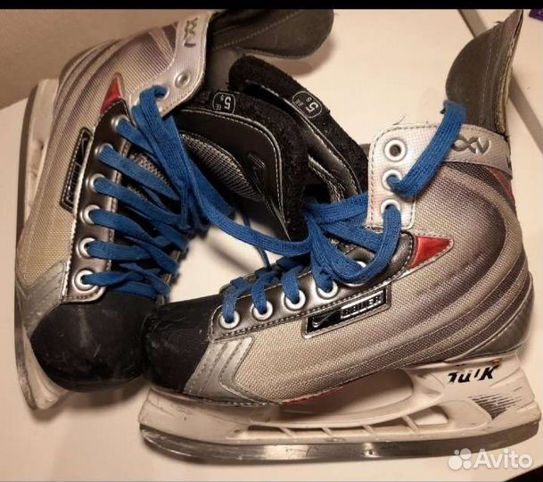 Коньки хоккейные