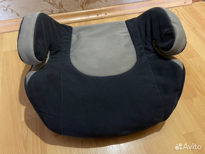 Бустер детский 15-36 кг