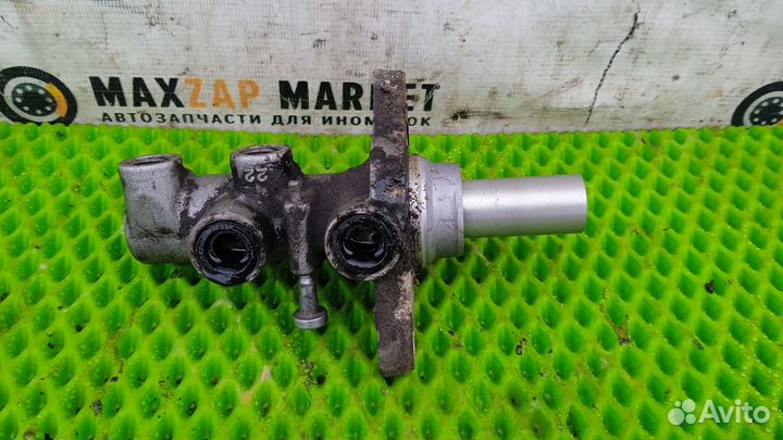 Главный тормозной цилиндр Ford Fusion (Америка)