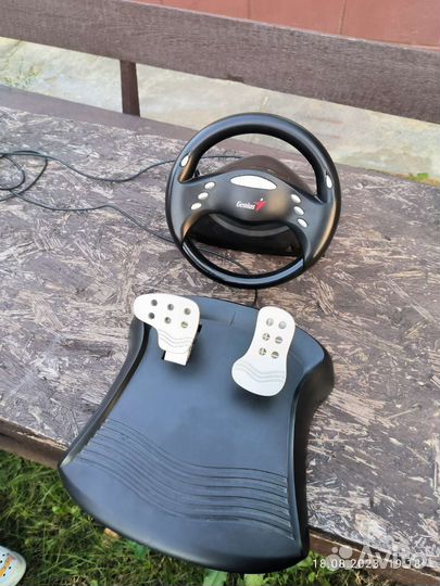 Игровой руль