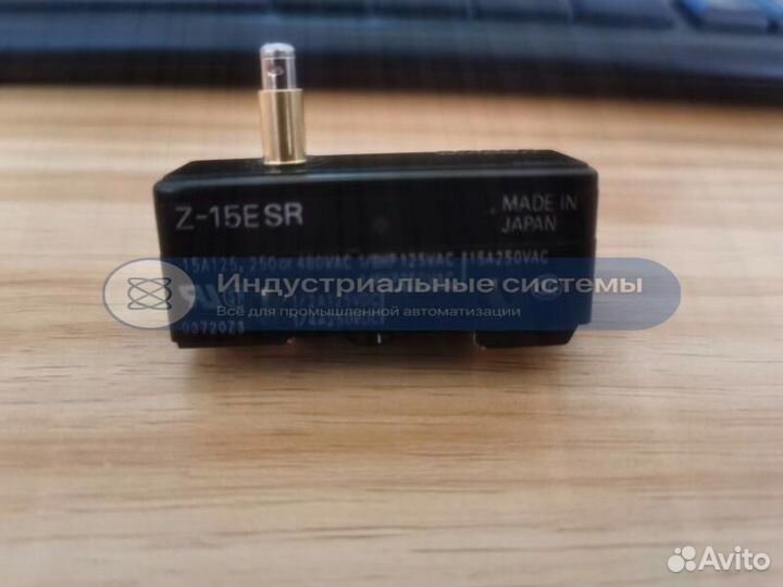 Концевик Omron Z-15ESR