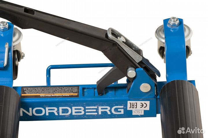 Домкрат подкатной для перемещения авто без колес