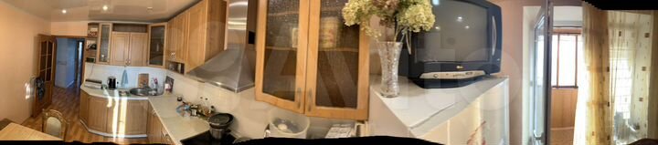 4-к. квартира, 100 м², 5/9 эт.