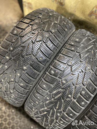 Nokian Tyres Hakkapeliitta 7 215/55 R16