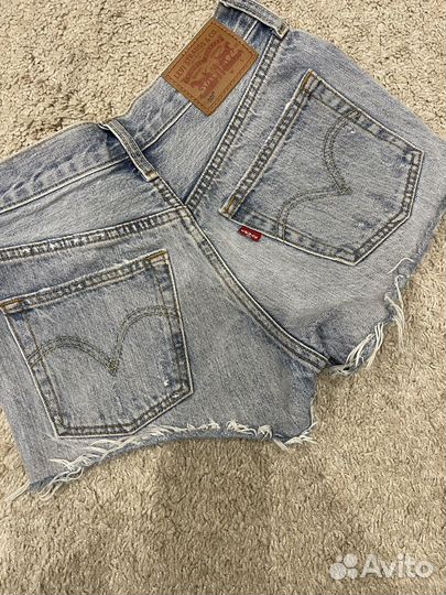 Шорты levis W23