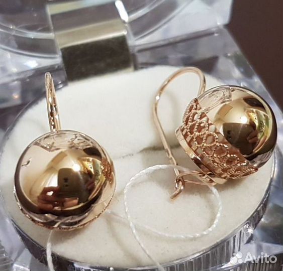 Золотые серьги шары