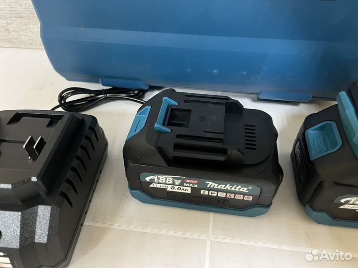 Гайковерт аккумуляторный Makita 350 N.m