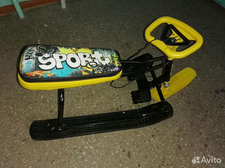 Снегокат в отличном состоянии