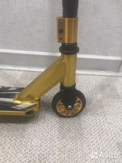 Самокат трюковой