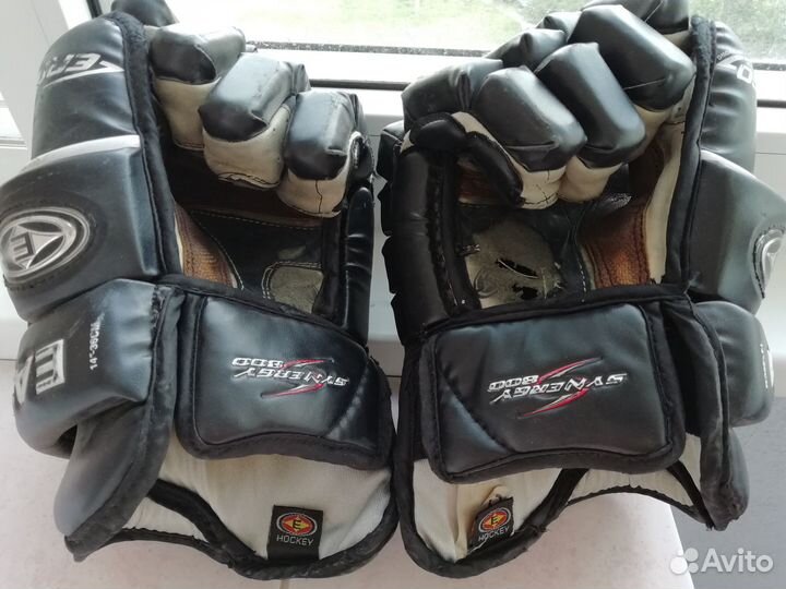 Форма хоккейная