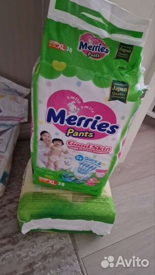 Памперс-трусики Merries XL