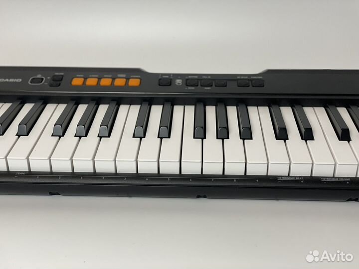 Синтезатор Casio Casiotone CT-S100