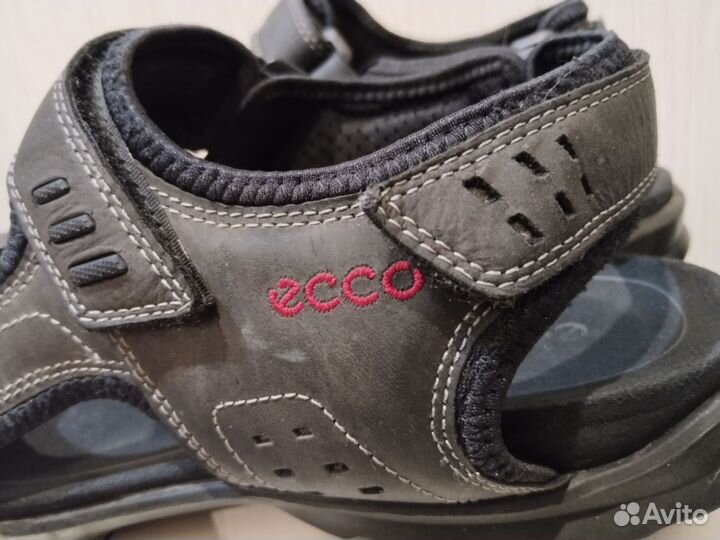 Сандалии Ecco Utah 45p