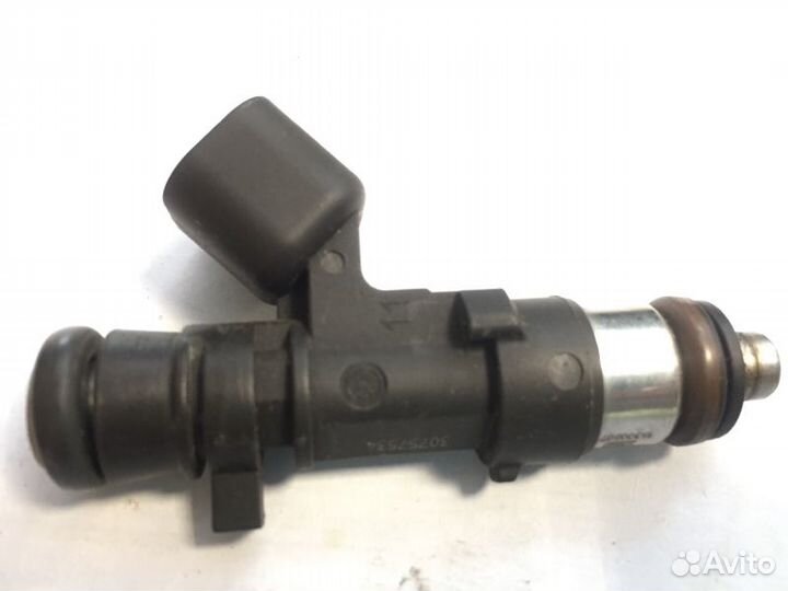 Форсунка инжекторная электрическая Volvo V50 2011