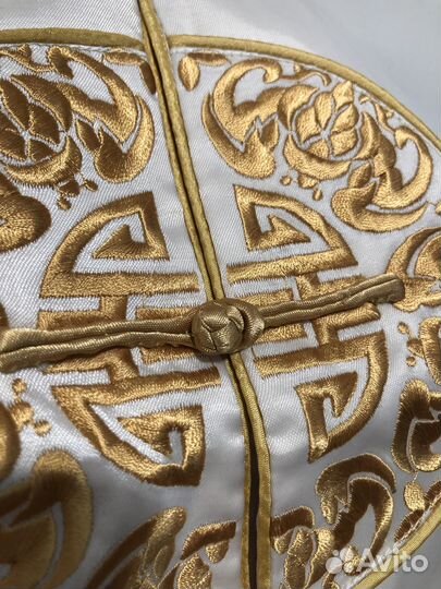 Рубашка бежевая с золотом