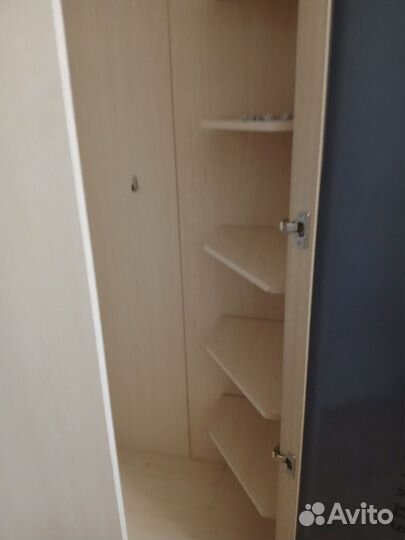 Угловой фкаф