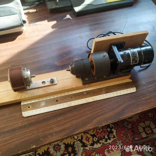 Шлифовальная машина