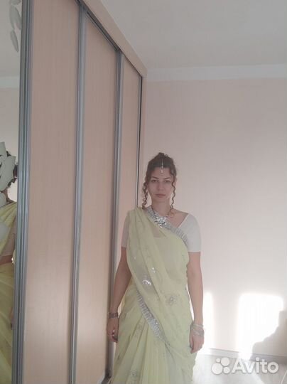 Индийское сари