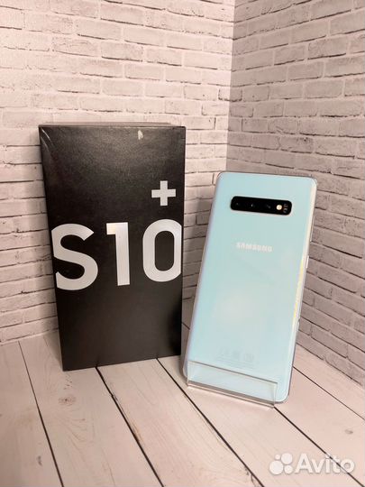 Samsung Galaxy S10+, 8/128 ГБ