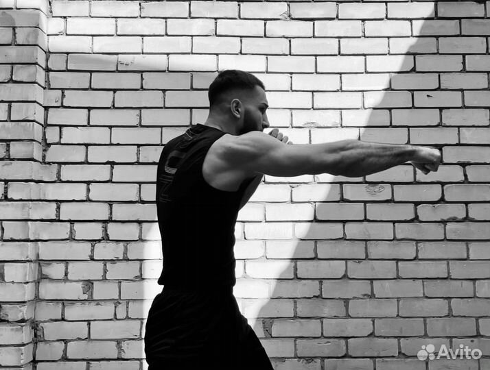 Тренер по кикбоксингу