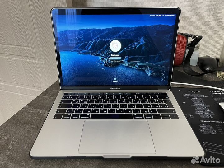Apple MacBook Pro 13 2019 Touch Bar 8/256